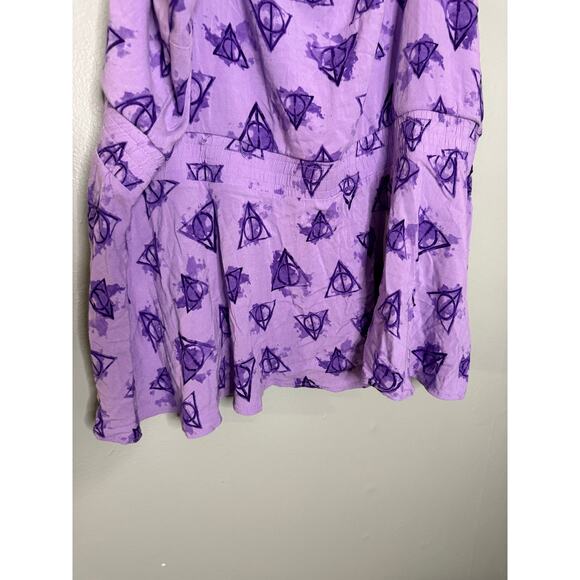 Wizarding World of Harry Potter Purple cami top - Picture 4 of 5